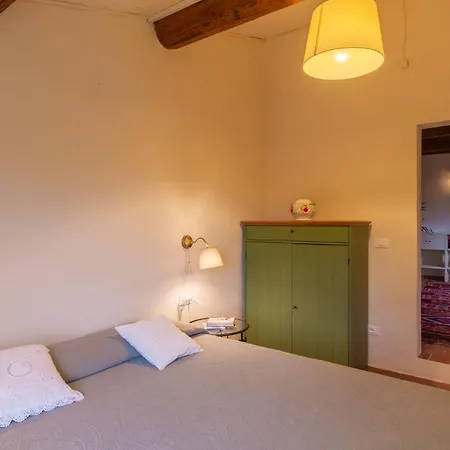 Con Piscina E Giardino - Lavanda *